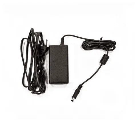 Зарядное устройство  M3 Mobile SM15-PWSP-2EU 879089