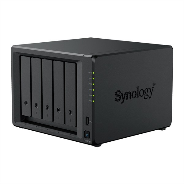 Сетевое хранилище  Synology DS1525+ 1228517