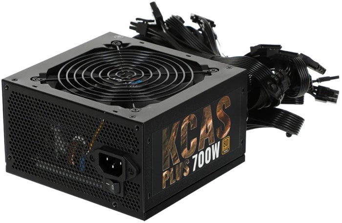 Блок питания ATX AeroCool KCAS PLUS 700W 679850