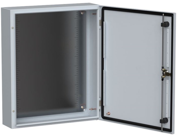 Щит с монтажной панелью IEK TI5-10-N-060-050-015-66 1147026